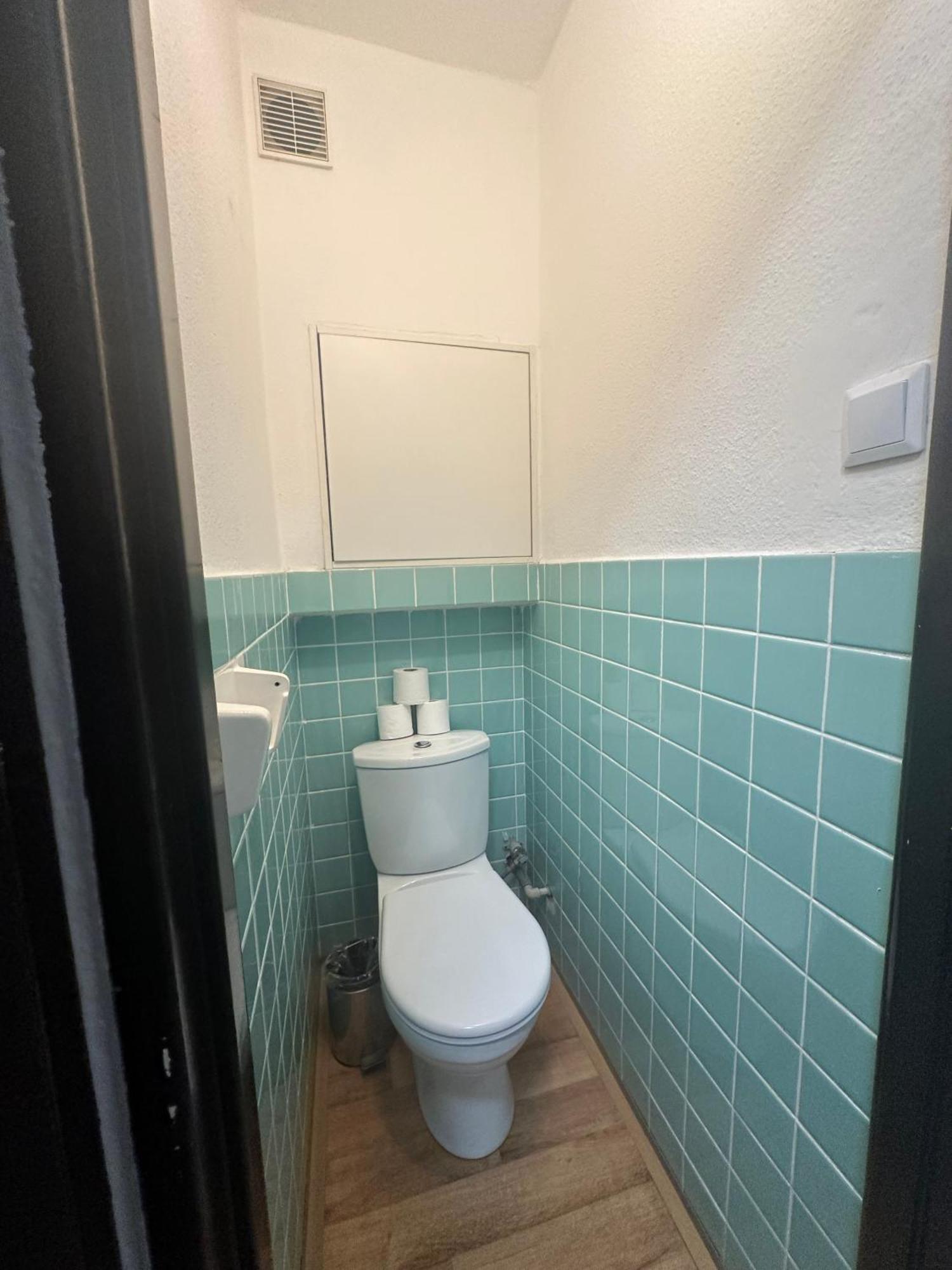 Budget Dlouha Prague